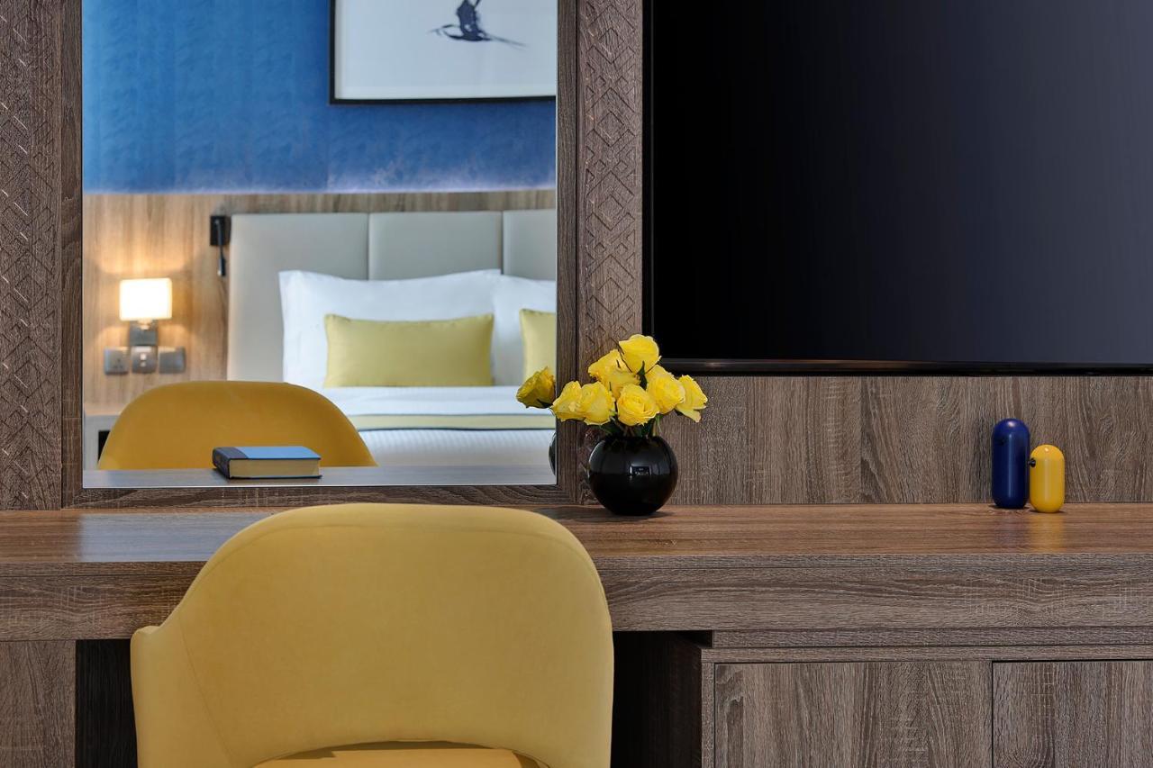 Voco Al Khobar By Ihg Exterior foto A room at the hotel